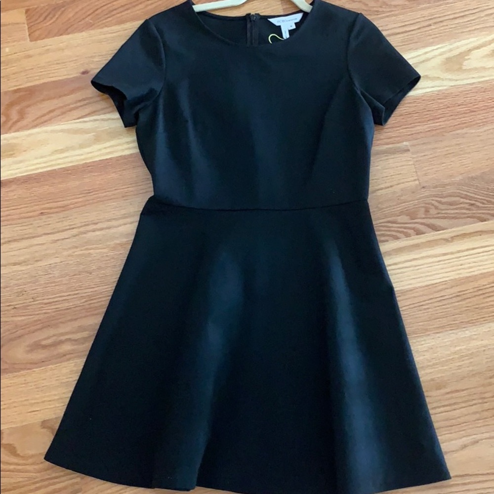 BCBG Generation Black Fitted short dress